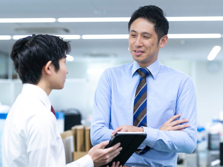 営業社員として成長しながら、後輩のスキルアップ支援